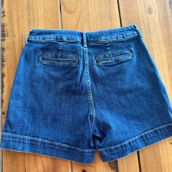 Simply Vera Vera Wang Dark Blue Jean Shorts - Picture 2 of 3